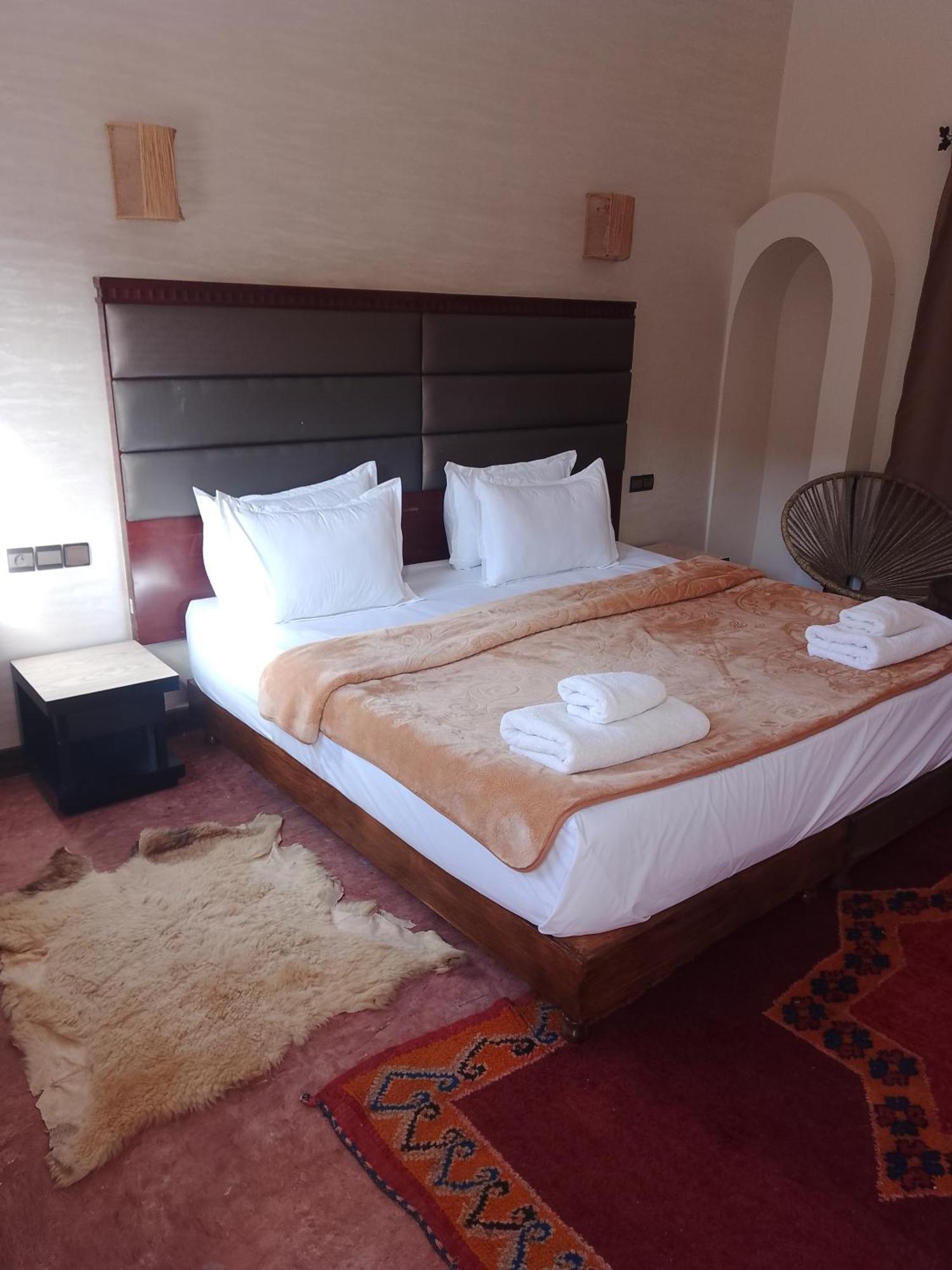 Hostel Kasbah Dar Bahnini Skoura Exteriér fotografie